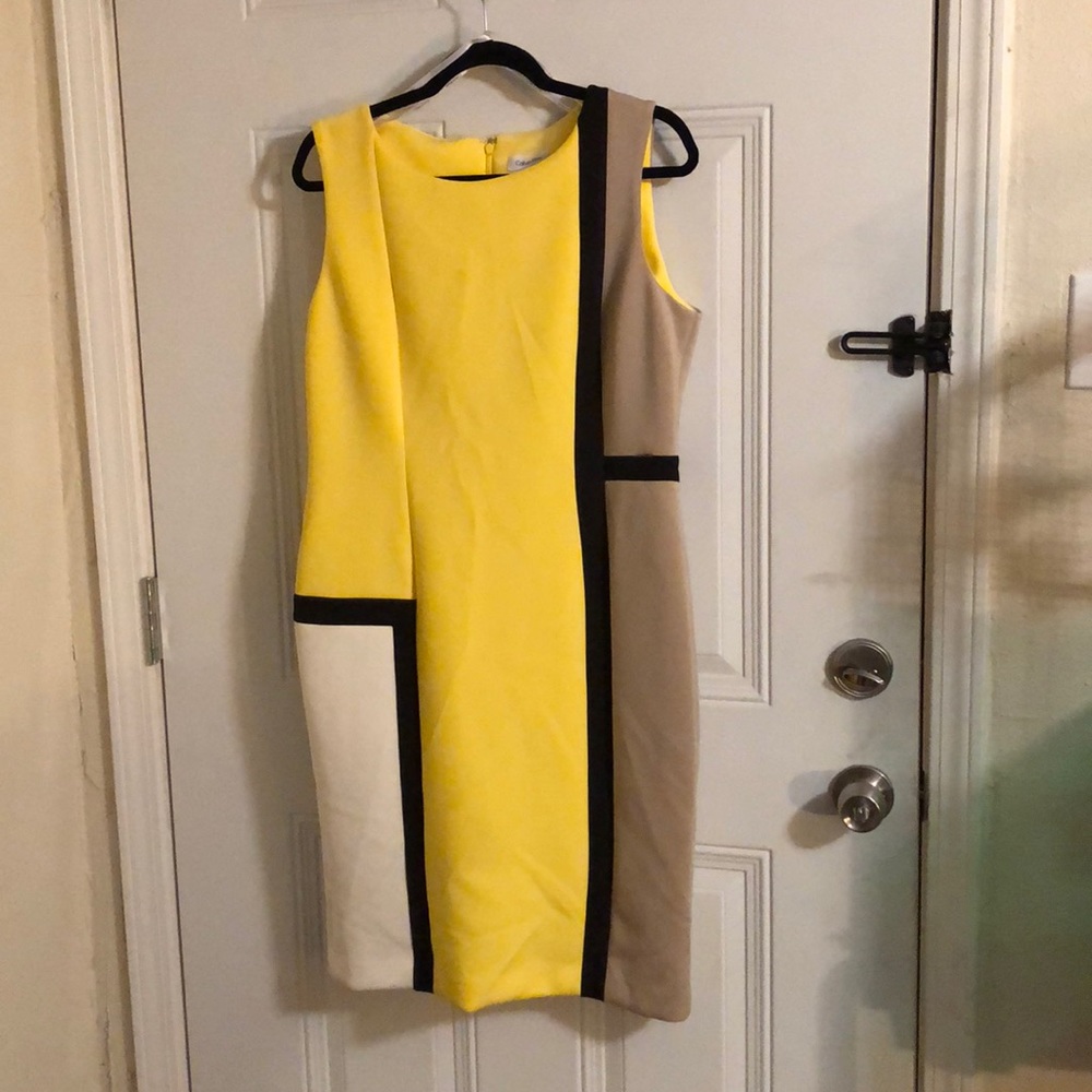 Calvin Klein eye catcher